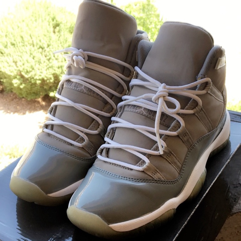 Cool Grey 11's